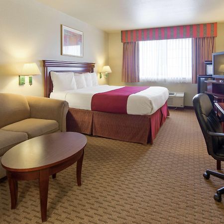 Best Western Quanah Inn & Suites Екстериор снимка