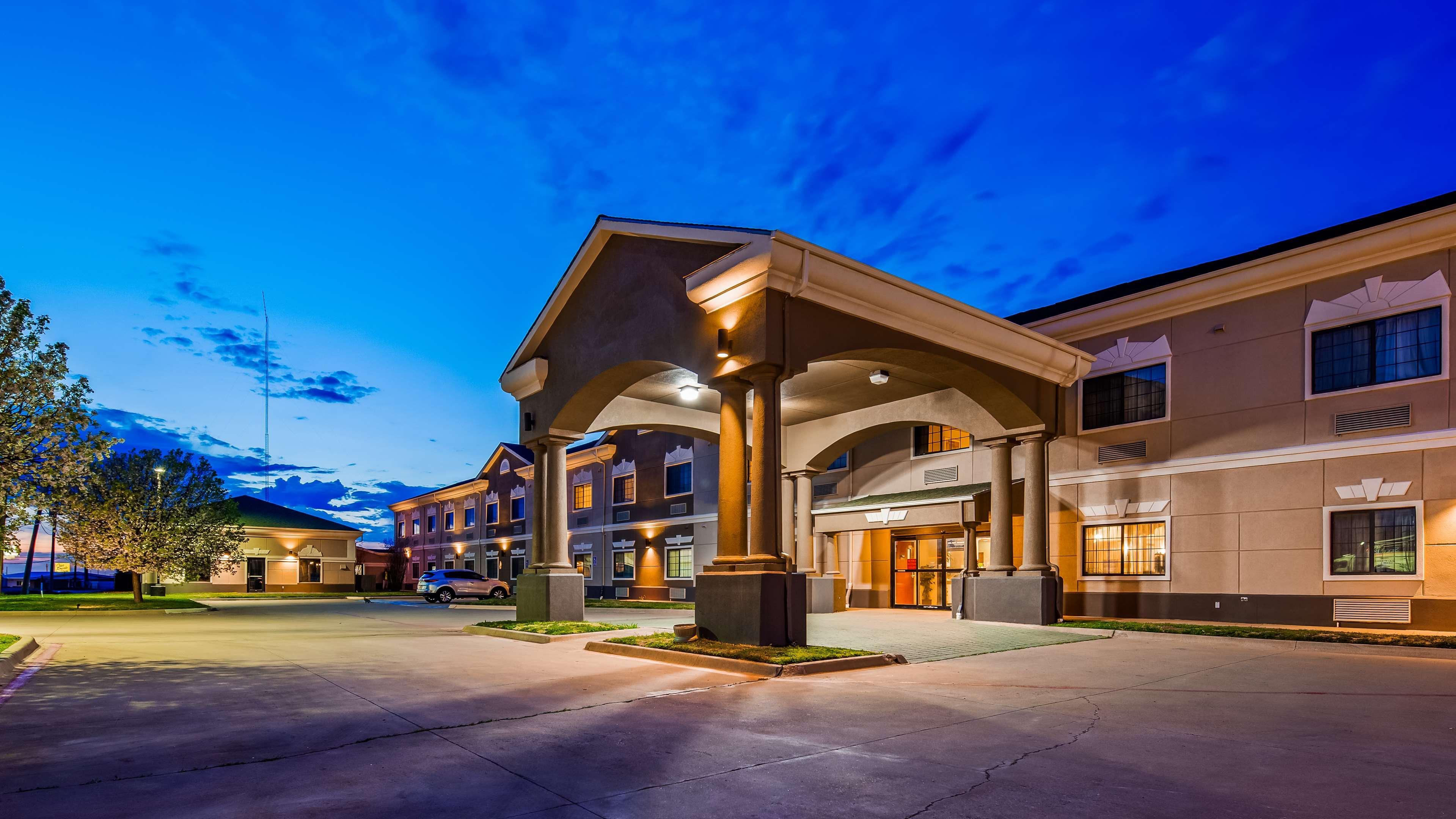 Best Western Quanah Inn & Suites Екстериор снимка